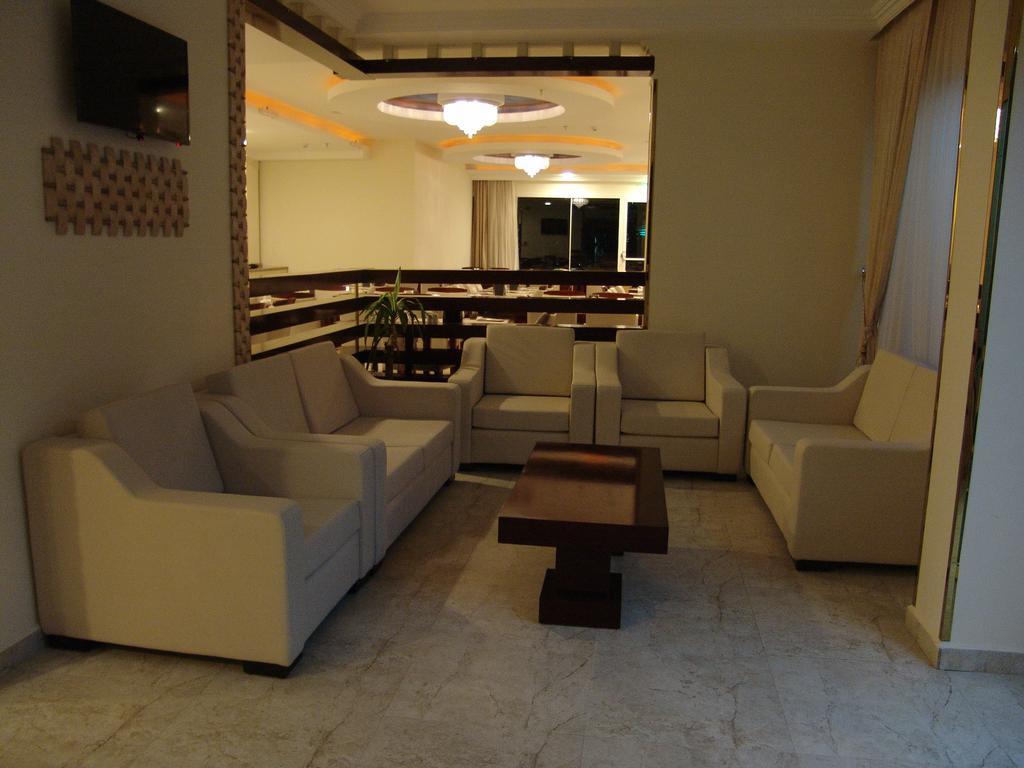Izan Hotel إزمير المظهر الخارجي الصورة